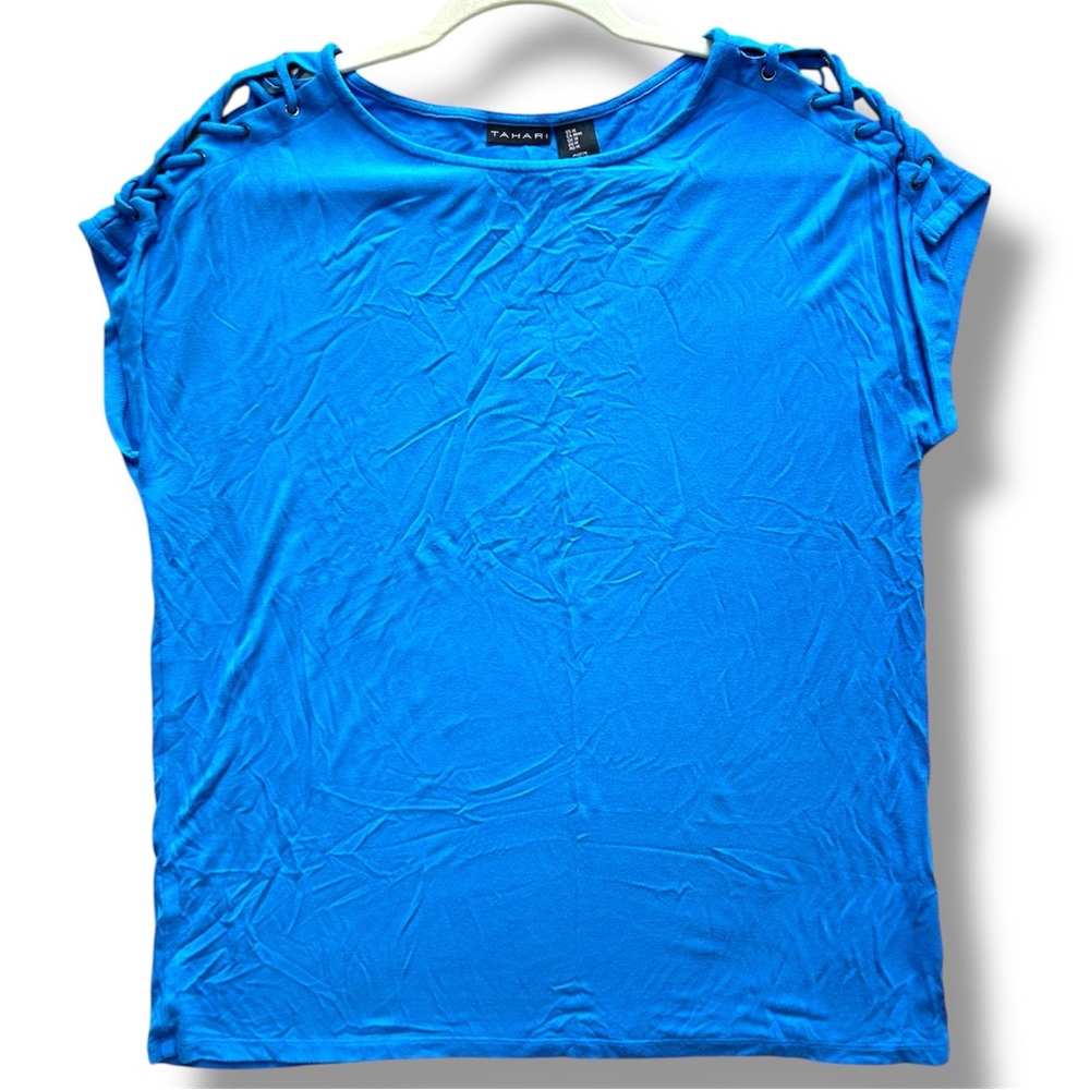 Tahari Braided Cut Out Shoulders Relaxed Short Sleeve Top size M